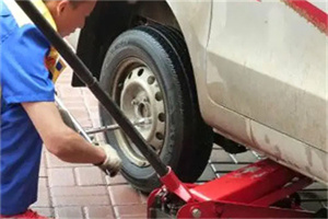 高淳附近拖车24小时服务热线电话