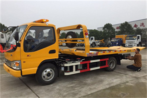 高淳哪里有拖车服务