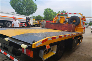 高淳附近拖车电话号码服务